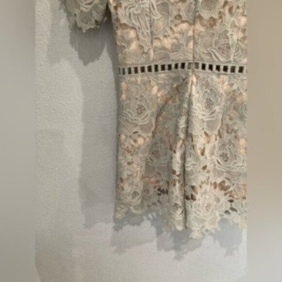 ASTR Revolve Boho Ethereal Cottagecore Neutral Embroidered Romper - Picture 11 of 12